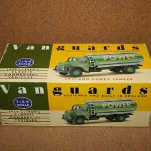 Vanguards VA2000 Leyland Comet Tanker Power Petrol 1:64 Scale