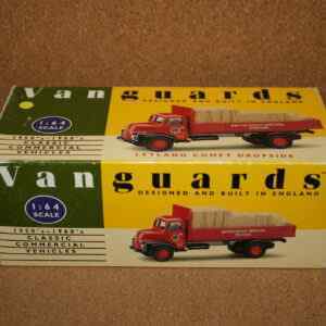 Vanguards VA29000 Leyland Comet Dropside British Road Services 1:64 Scale