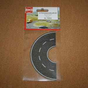 Busch 7099 Curved Road  N Scale