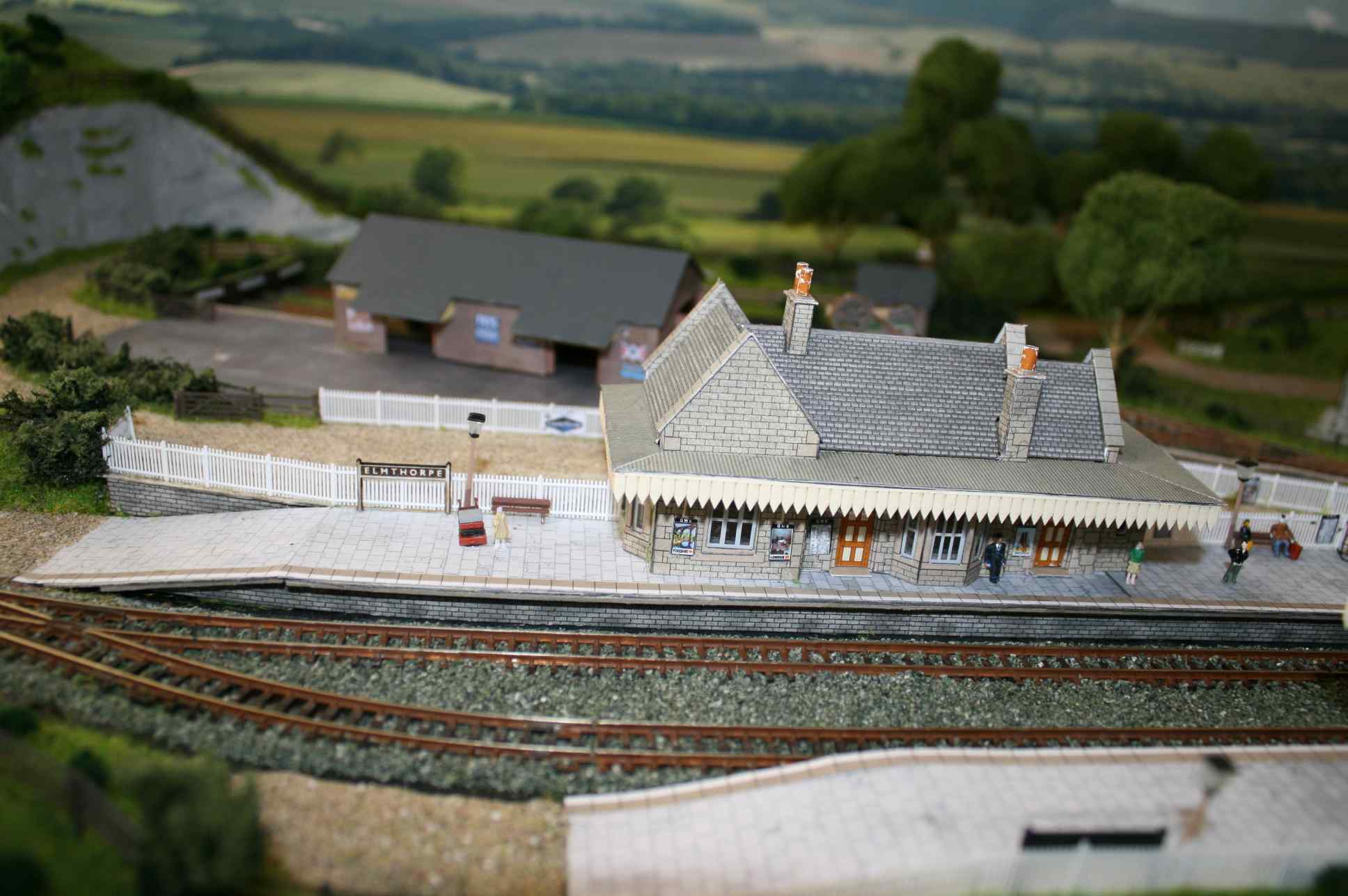PG Builds N Gauge Layout "Elmthorpe" Hand Built (Collect in Store Only) See Information Below 3 PG Builds N Gauge Layout "Elmthorpe" Hand Built (Collect in Store Only) See Information Below - Image 3