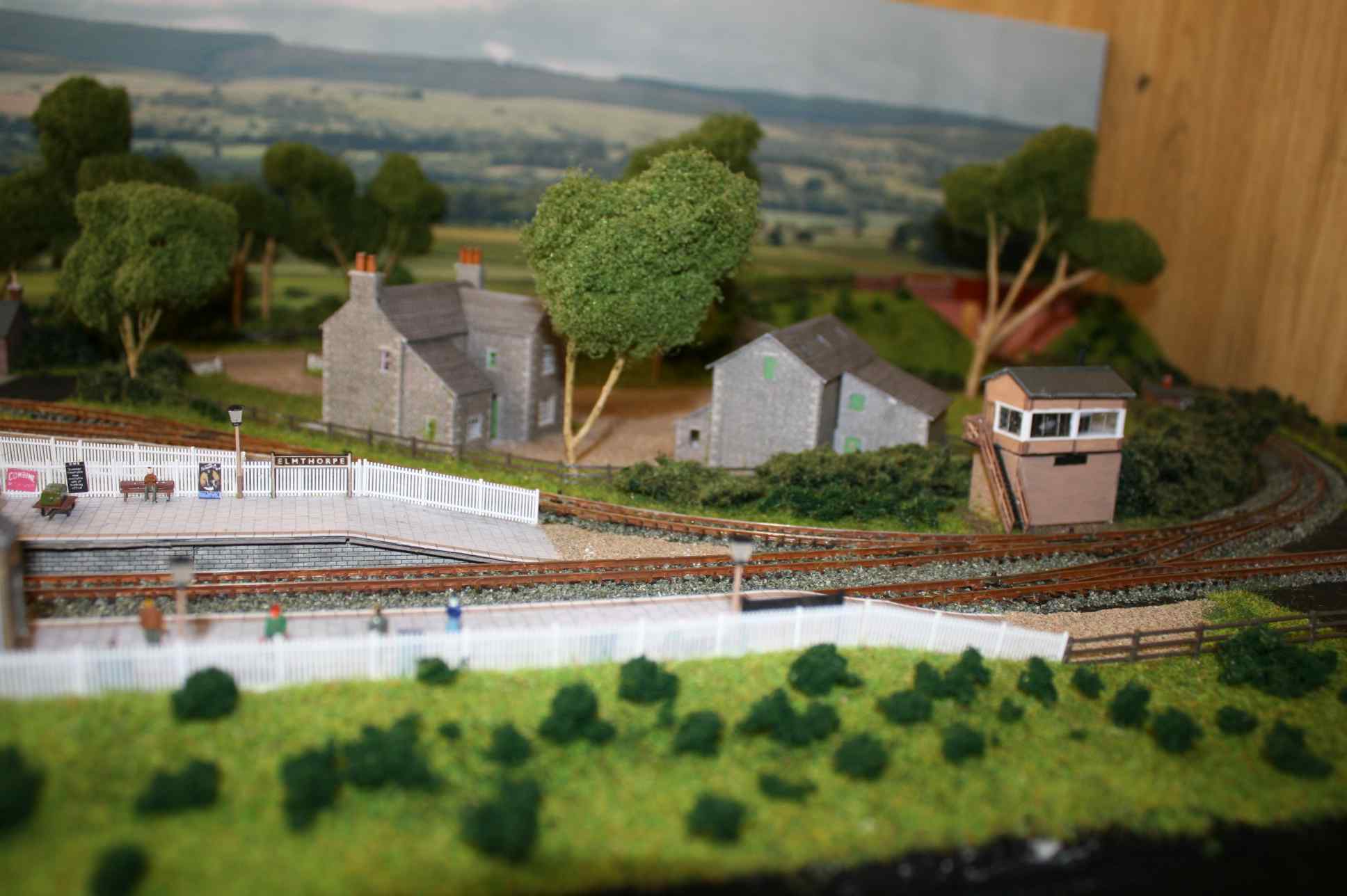 PG Builds N Gauge Layout "Elmthorpe" Hand Built (Collect in Store Only) See Information Below 4 PG Builds N Gauge Layout "Elmthorpe" Hand Built (Collect in Store Only) See Information Below - Image 4