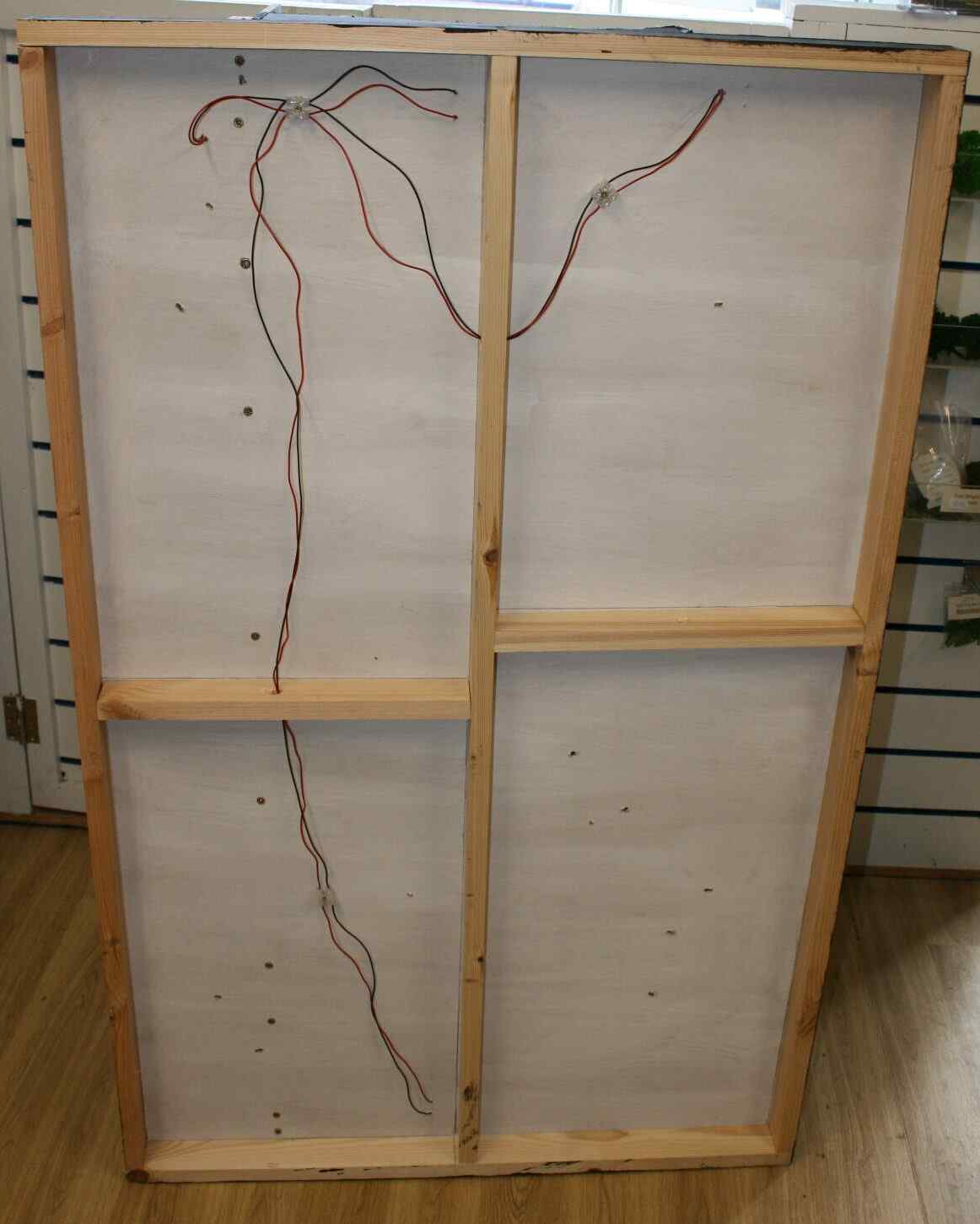 PG Builds N Gauge Layout "Elmthorpe" Hand Built (Collect in Store Only) See Information Below 7 PG Builds N Gauge Layout "Elmthorpe" Hand Built (Collect in Store Only) See Information Below - Image 7