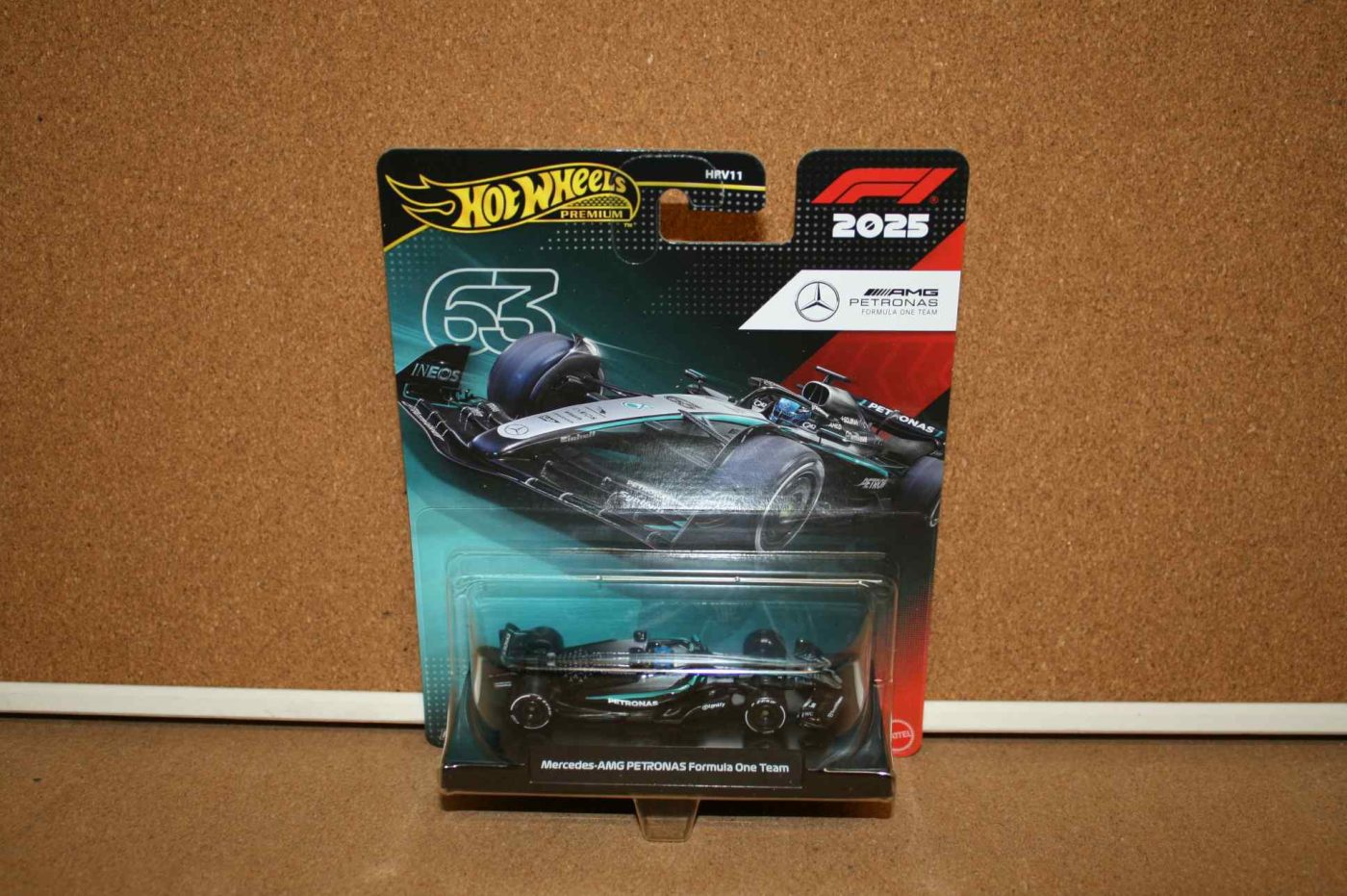 Hot Wheels Premium 2025 Mercedes AMG Petronas Formula 1 Team #63 George Russell 1:64 Scale 1 Hot Wheels Premium 2025 Mercedes AMG Petronas Formula 1 Team #63 George Russell 1:64 Scale