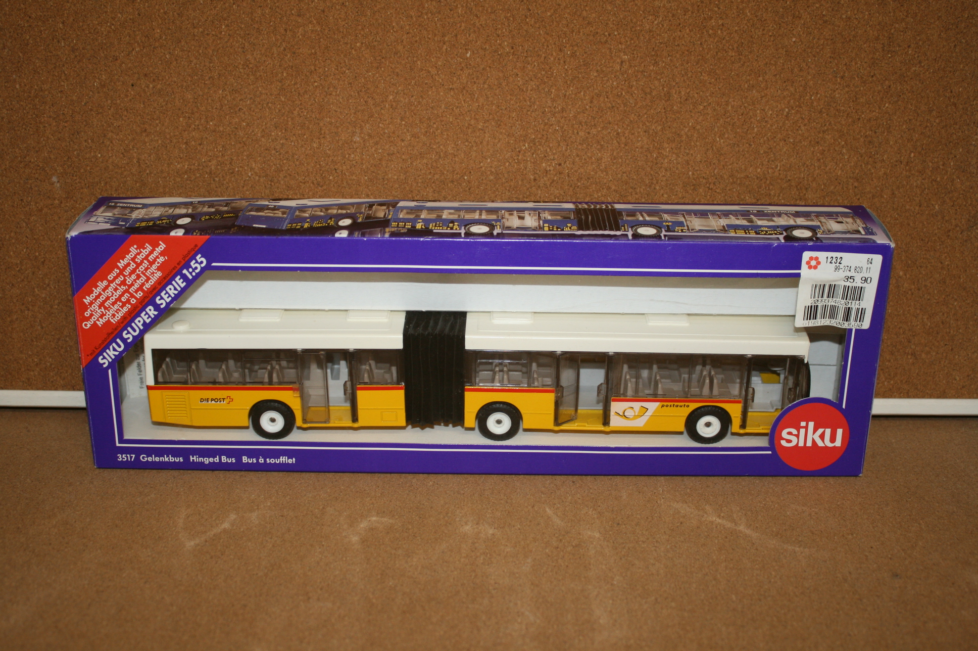 Siku 3517 Hinged Bus (Bendy Bus) Postauto 1/55 Scale Pre-Owned 1 Siku 3517 Hinged Bus (Bendy Bus) Postauto 1/55 Scale Pre-Owned