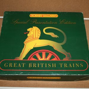 Hornby The "Duchess of Sutherland" No.6233 Train Pack with Three Coaches Pre-owned