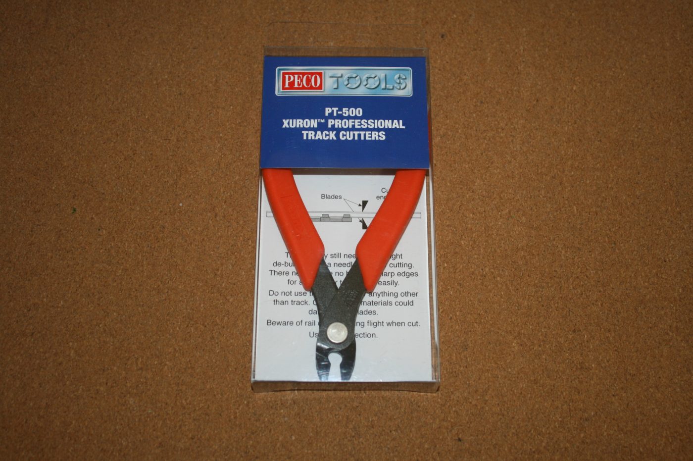 Peco PT-500 Xuron Track Cutter (Standard) 1 Peco PT-500 Xuron Track Cutter (Standard)
