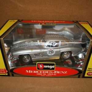 Burago 32813 Mercedes Benz 300 SL (1954) 1:18 Scale